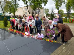 Подробнее о статье Возложение цветов, приуроченное ко Дню Победы